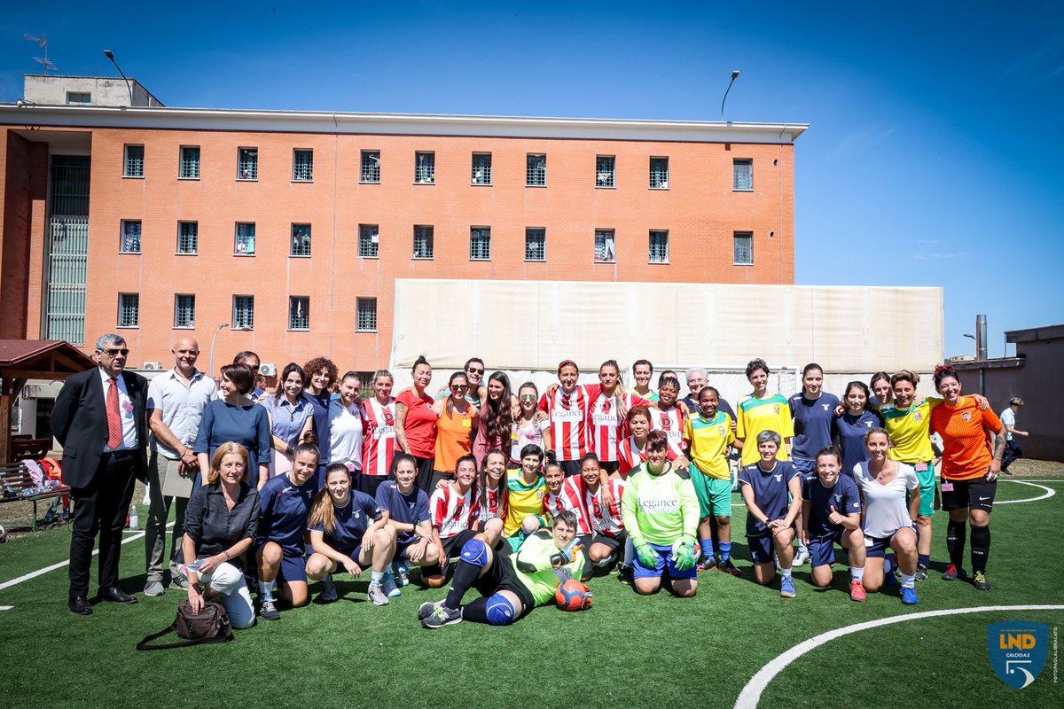 LazioC5's tweet photo. Una mattinata intensa, che ci ha regalato tantissime emozioni, grazie allo sport che si è dimostrato, ancora una volta, un linguaggio universale in grado di superare qualsiasi barriera
@AtleticoDiritti https://t.co/r8Sa8Q6tqF