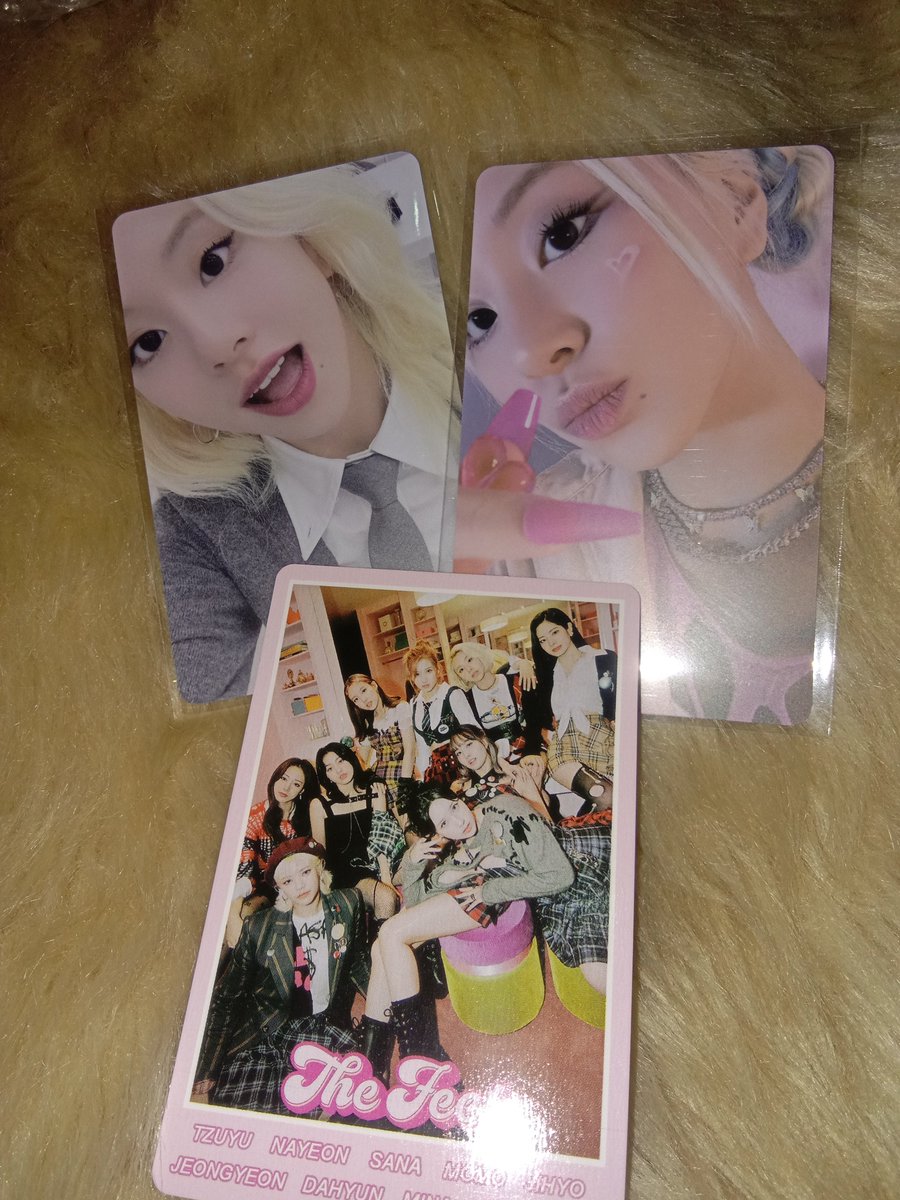 chaeyoung2129's tweet photo. Finally! After kong mastress kakahintay sa reply dumating na din😔 Thank you @_nikoleuuu Chaeyoung arrived safely #Nikoleuuu_Mail https://t.co/Pm8fzm4s0n