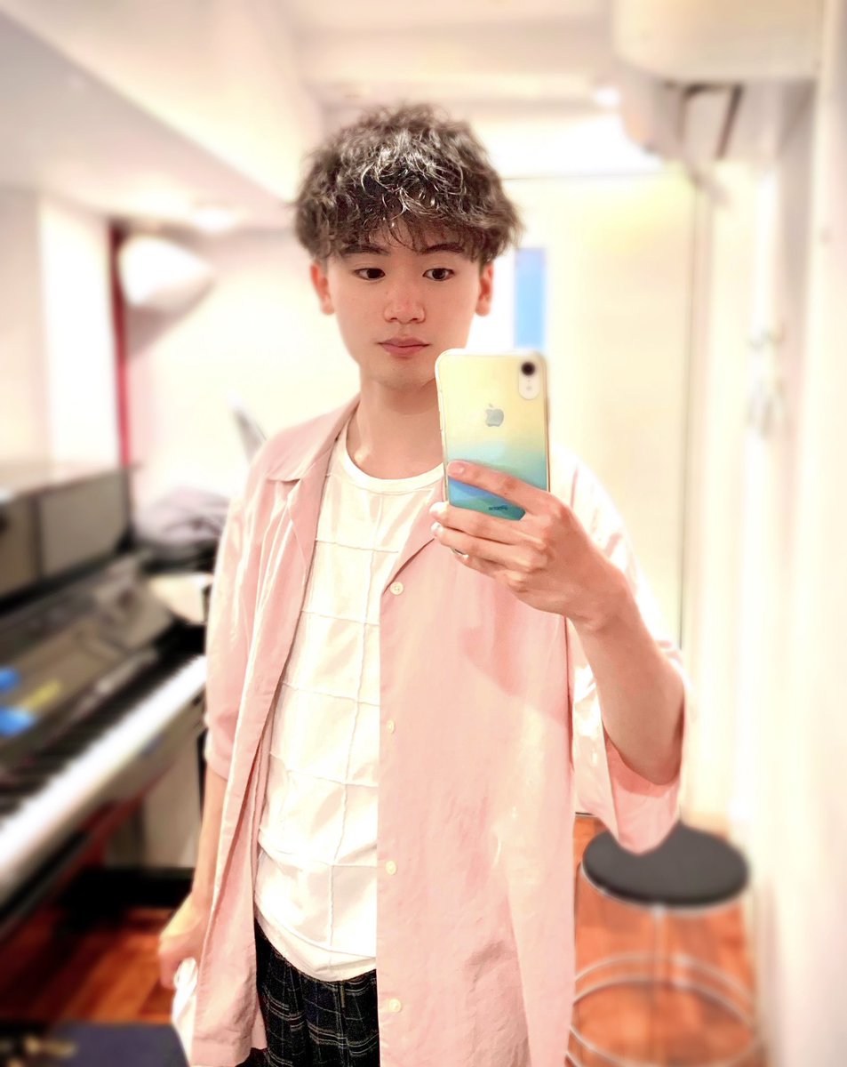 Reo_Ooshima's tweet photo. 昨日、髪切って来ましたー！！
>> パーマめっちゃイイ感じ!!✨🙌
⁡#hair #hairstyle #eightmen #eightmen池袋店 #メンズパーマ #池袋 https://t.co/rEhNmOhWf5
