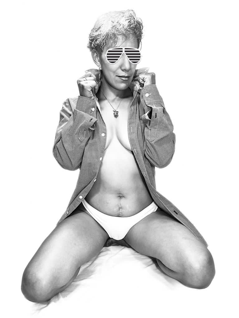 complices83's tweet photo. El arte y la sensualidad en combinación 😋😈@baby_meow27  @Spacio_W @alesony1122 @eltalras @ClubColiseumSW @SQSantaFe  @ElPistacheHotel https://t.co/wBTGQCnssl