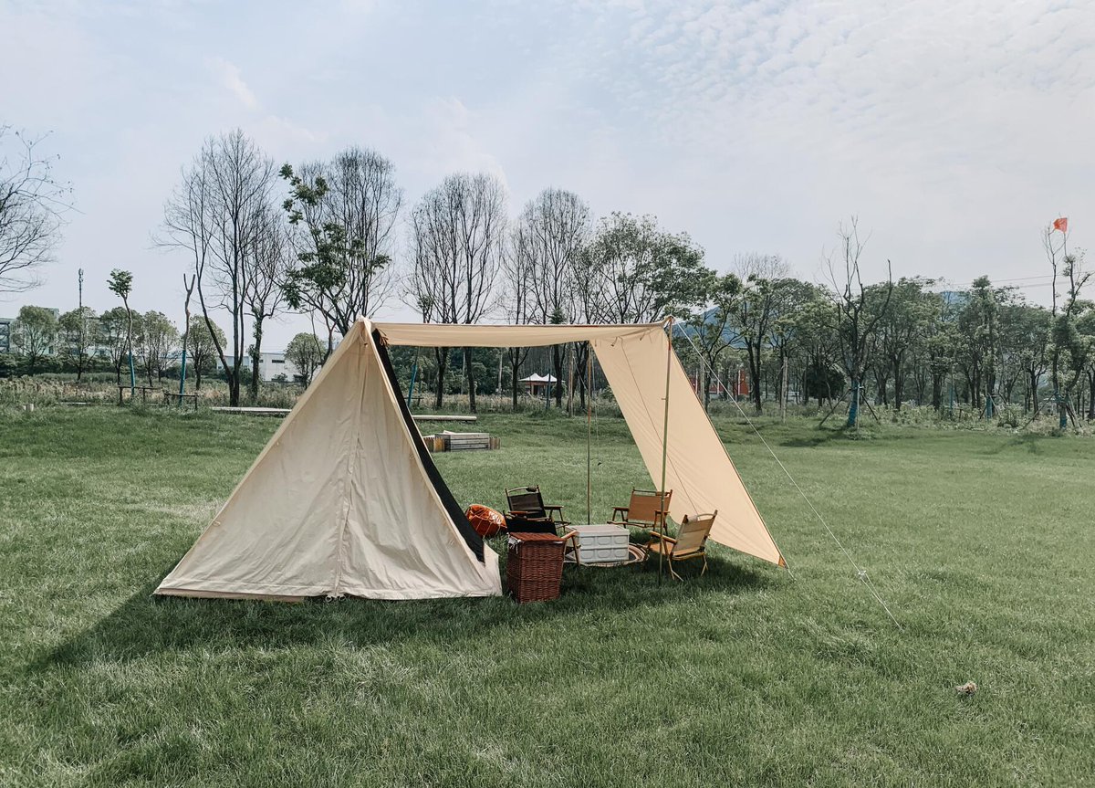 CiciZha55147637's tweet image. New Design! #canvastent #tents #tentdesign #newdesign #newarrivals #camping