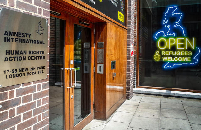 samphire_'s tweet photo. Thurs 14 July 10.30
Conference by &amp; for people post immigration detention
Human Rights Action Centre @AmnestyUK 
With @migrantsorg @JCWI_UK @englishpen @DOTW_UK @MindBWW @MigrantVoiceUK @RefugeeAction @hearmeoutuk 
https://t.co/FpkOzhCnHu #Time4ALimit #EbE https://t.co/KUJIUFhkG7