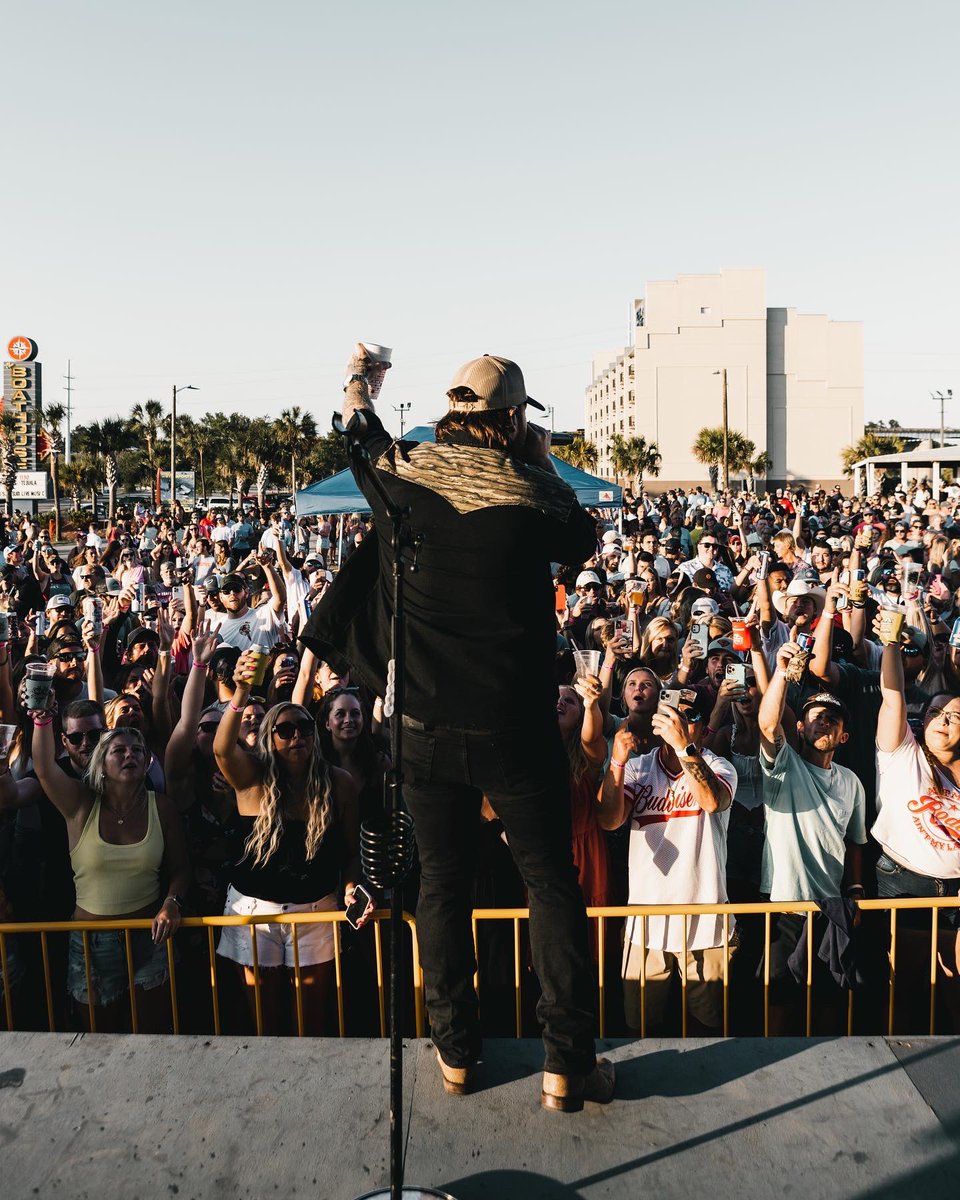 JonTLangston's tweet photo. Myrtle Beach Sunday funday https://t.co/aV8nYcuYs8