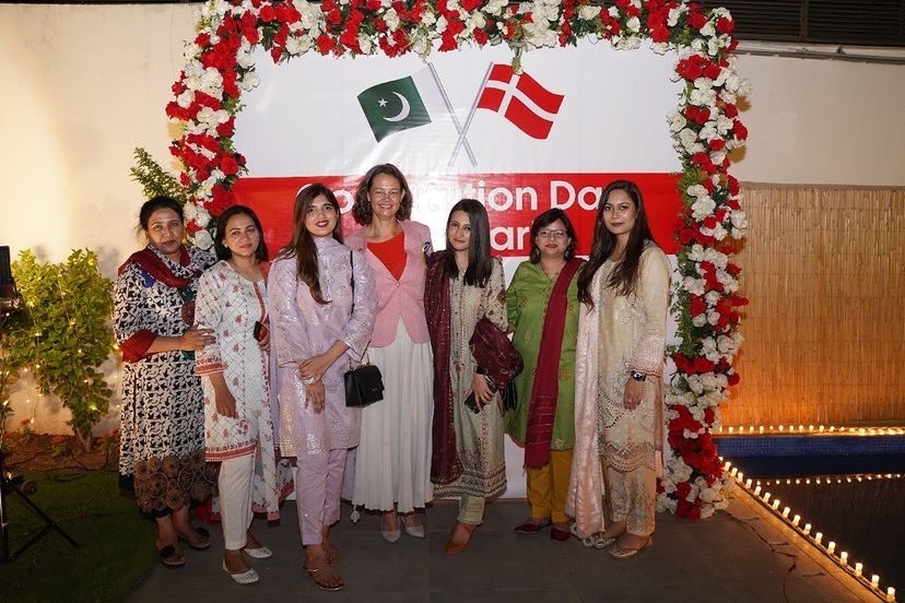 DKinPK's tweet photo. Best way to mark 🇩🇰Constitution Day!😃 
Big thanks to our great partners from all walks of life. Relations between our countries 🇩🇰🇵🇰continue to enhance. Look forward to further strengthening our cooperation to meet the challenges of our time.🙌 https://t.co/41ccUYFDc2