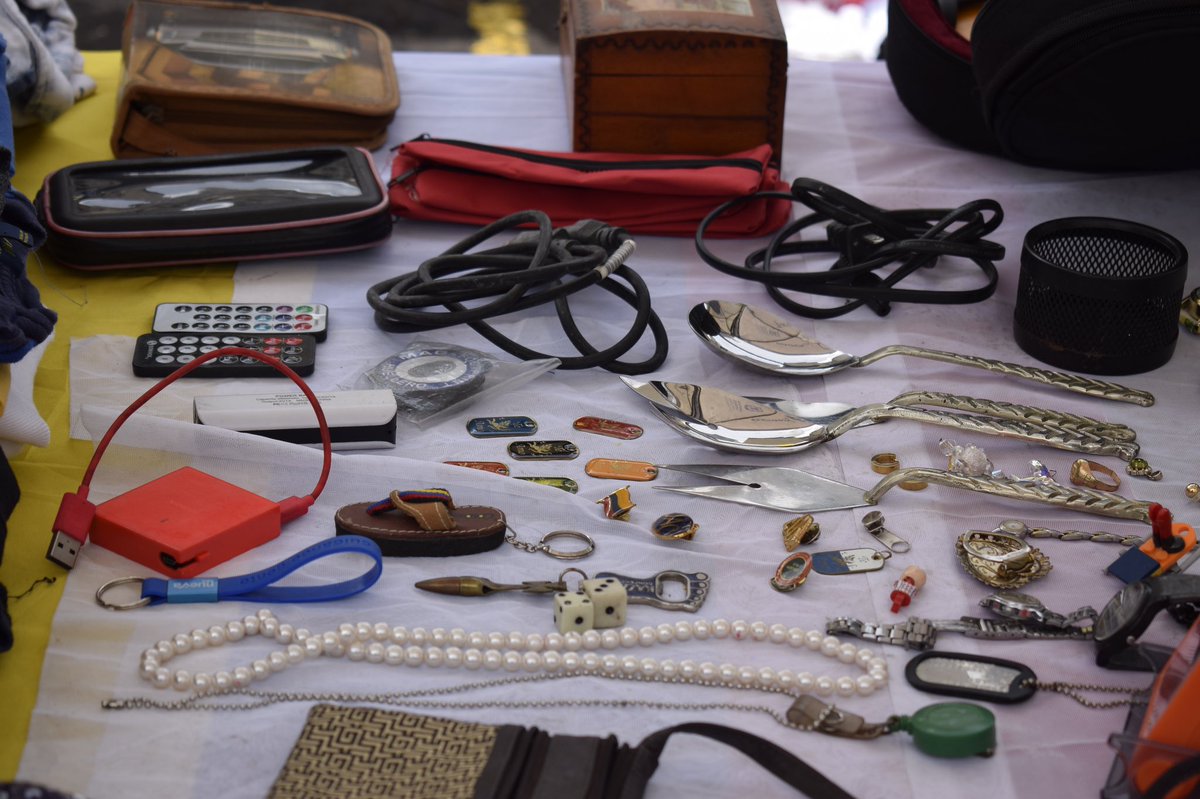 IPESBogota's tweet photo. Te invitamos a visitar las Ferias Institucionales del IPES donde encontrarás las mejores antigüedades para adornar los espacios de tu hogar.
#IPESTeImpulsa https://t.co/KrAXOYVsZy