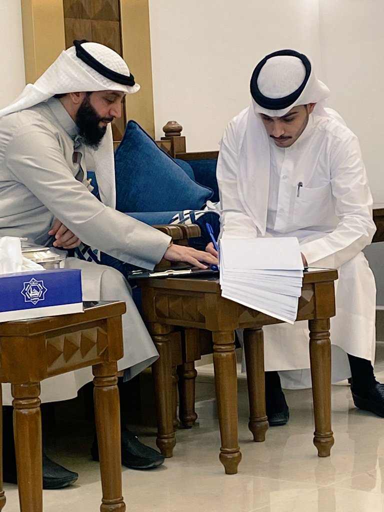 b0fhad's tweet photo. تم عقد قران 

براك ثويني علي الفليج الفضلي

بارك الله لك وبارك عليك وجمع بينكما في خير https://t.co/NKu6FJHwjY