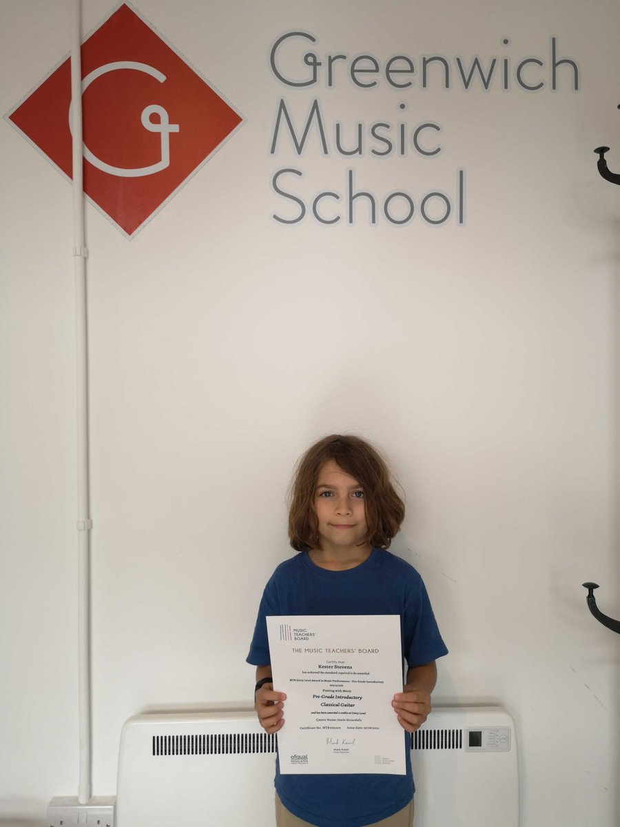 Greenwich_Music's tweet photo. Well done to Kester for passing with Merit in his first guitar exam, and to Amin for passing with Distinction in his violin exam! 🎉 https://t.co/XniCjGLjrt