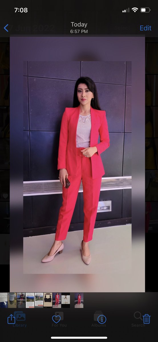 J_Paatni's tweet photo. There is a shade of red for every woman #myred https://t.co/SuZDT1HrNR