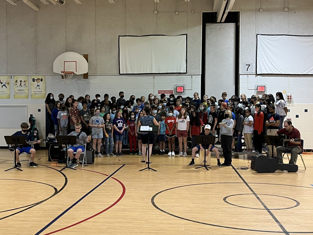 CFESRedBirds6th tweet media