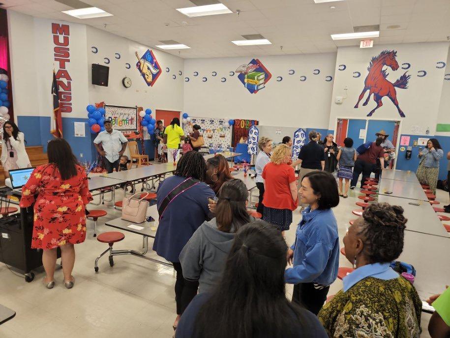 RMTZElem's tweet photo. Our EOY staff huddle up was awesome! We said our farewells to some of our family members, celebrated this yearβs accomplishments and shared upcoming plans! We couldnβt do it without this village! π #RCMStrong #TeamExcellence
@AprilColeman74 @HoustonISD @tarrynce https://t.co/ZExHDZa4B3