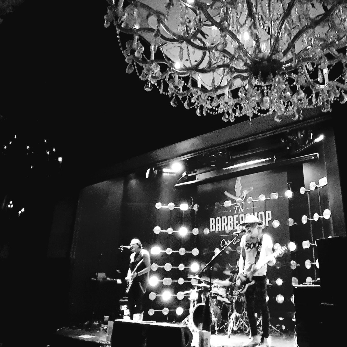 RedboxMobile's tweet photo. Big thanks to @TweetSingular @Vungle and @liftoffmobile for kicking off #mauvegas2022 in style last night at the Barbershop. What a great party! https://t.co/ewxA5KUiId