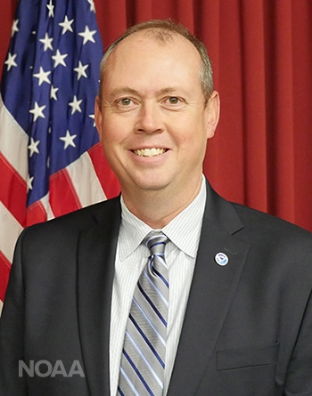 NOAA's tweet photo. Kenneth Graham selected as next director of NOAA’s National Weather Service.

Learn more about Ken at:

https://t.co/qDVqH0zlYv

@NWS https://t.co/l1RKtP20hH