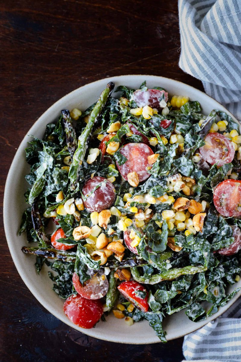 FoodSocial_io's tweet photo. This is the ultimate Summer Kale Caesar Salad by @kate_cooks_ and it does not disappoint! Kate dresses up the traditional kale caesar by putting her own flare on the recipe by adding corn and tomatoes!

https://t.co/CGQbaCl3Ib

#summerkalecaesar #kalecaesar #tomato #corn https://t.co/6A58VFkY08