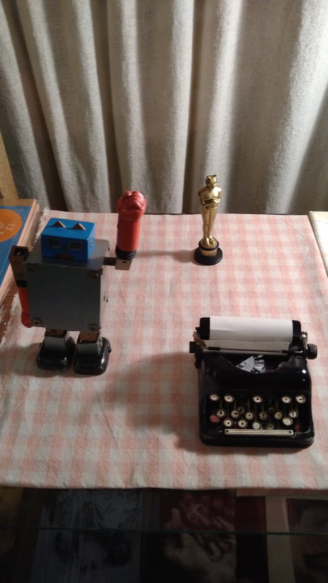 ya79335's tweet image. 「こまねこ」（こまねこのおるすばん含む７本立て✨）観てきました。
こまちゃん達登場キャラさん皆愛らしく、心がほっこりし、切なくもあり、ホロッと泣ける素敵な映画でした🥲☺️
グッズも購入出来、貴重な品も見られ、とっても贅沢な時間でした🤗
ありがとうございました🌌
#こまねこ
#阿佐ヶ谷Morc