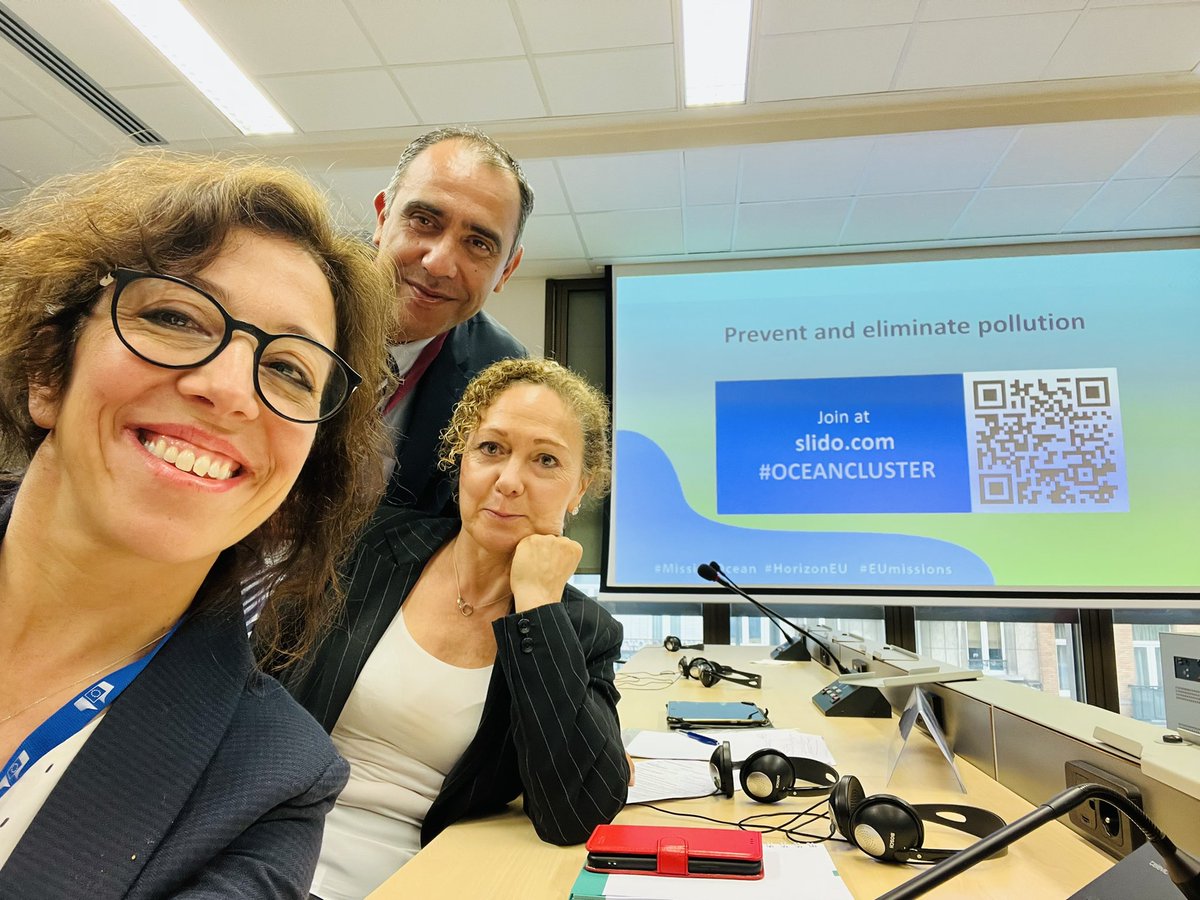 Teamwork <a href="/REA_research/">European Research Executive Agency</a> within the #MSCA #RISE (now #StaffExchanges bit.ly/3xbgs6e) also a secret ingredient to making your project a success. Next call open this autumn and we welcome your next research project proposal in all fields. <a href="/MSCActions/">Marie Skłodowska-Curie Actions</a> is bottoms-up programme.