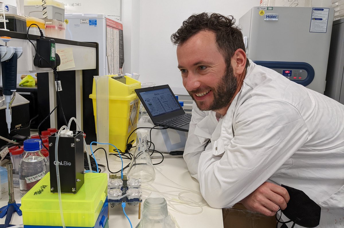 Dr Ciarán Kelly's presentation title: 

Developing approaches to tackle stubborn impediments in the engineering of biology

Join us on 15 June to find out more: bristol.ac.uk/biodesign-inst…