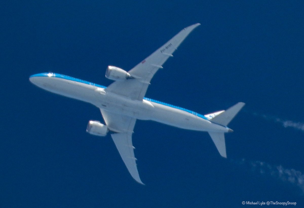 TheSnoopySnoop's tweet photo. #KL685 KLM B787 PH-BHM
34,000ft 🛫Amsterdam 🛬Mexico City
#AvGeek #planespotting https://t.co/1YQzmzmoME