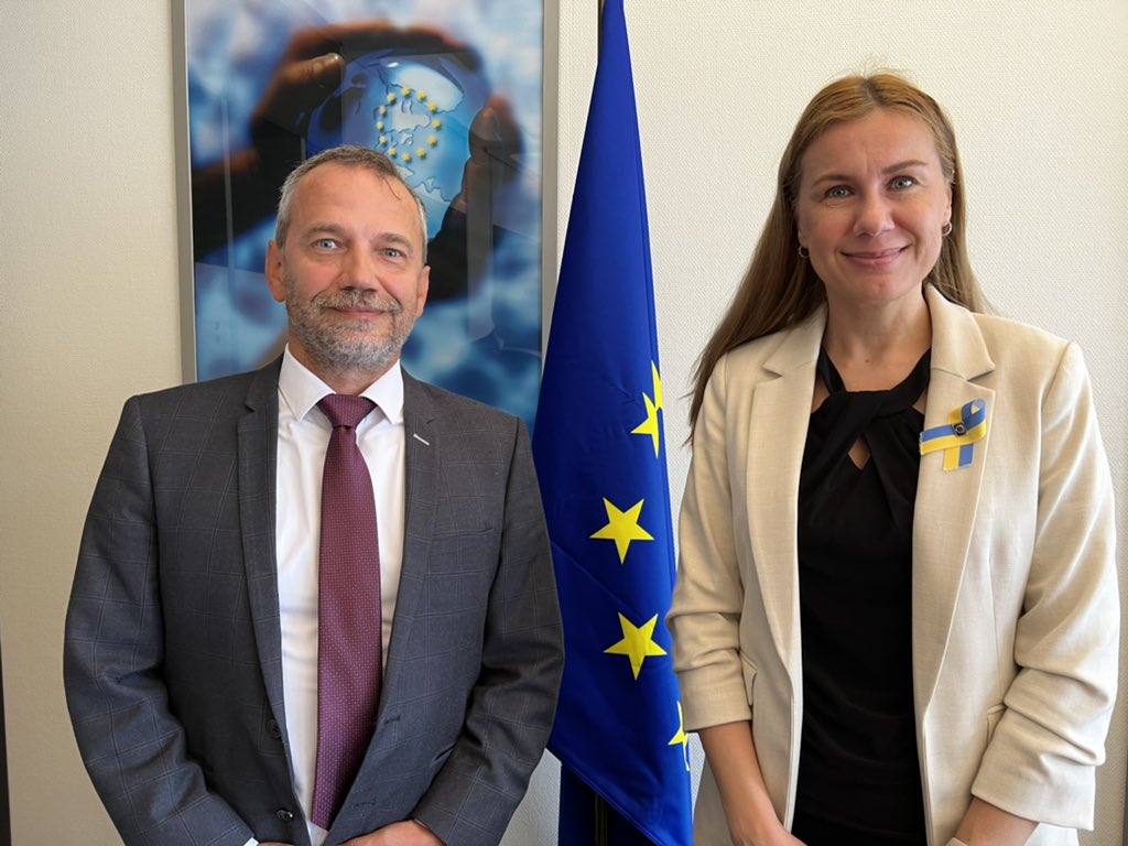 Glad to meet w/ #Commissioner <a href="/KadriSimson/">Kadri Simson</a> today to discuss recent developments on the #energy market, especially situation of smaller Member States &amp; impact on vulnerable households. This happening ahead of crucial #EPvote in Strasbourg on parts of #FitFor55 package #ETS, #CBAM.
