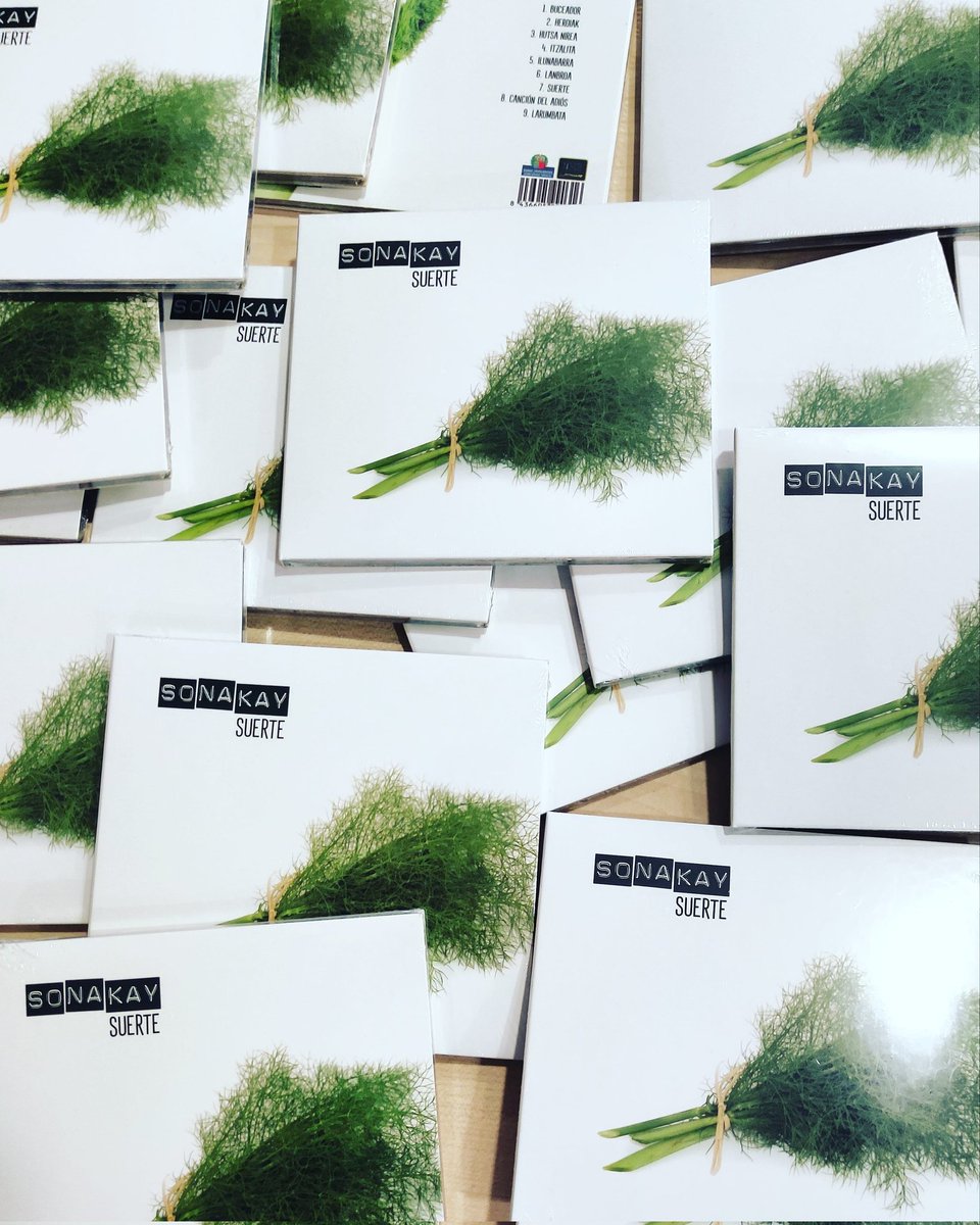 A nosotros ya nos acompaña la #SUERTE 🍀🍀

📀BIHAR DISKO BERRIAREN AURKEZPENA ‼️ 

MAÑANA PRESENTACIÓN DEL NUEVO DISCO‼️📀

📅 Ekainak 8 de junio
⏱️ 11:00
📍 <a href="/MeccaRecording/">MeccaRecordingStudio</a> - INSTAGRAM LIVE

---
<a href="/Syntorama/">SYNTORAMA</a>
<a href="/JaimeStinus/">Jaime Stinus</a>