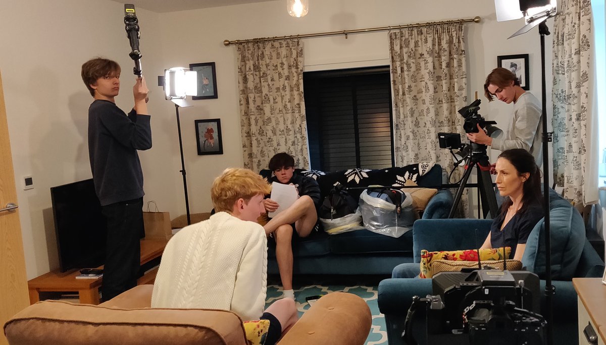 RadleyTheatre's tweet photo. Another day of filming wrapped! Well done Arthur - great to see your film coming to life in support of the European Transplant and Dialysis Games @RadleyCollege #RadleyVideo #RadleyDrama https://t.co/WOu1KaEIs6
