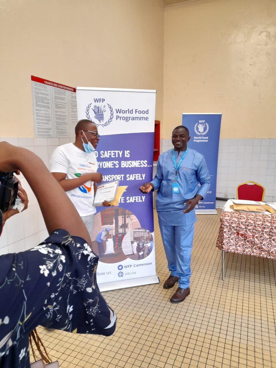 WFP_Cameroon's tweet photo. #Cameroon🇨🇲

Today is #WorldFoodSafetyDay and #foodsafety is everyone's business

#SaferFoodBetterHealth
#HealthyFood 
#TuesdayMotivaton https://t.co/kvESgDnRmP