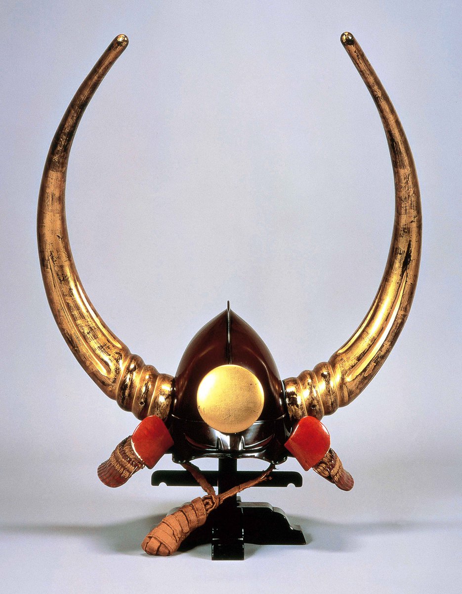 黒田長政と福島正則が仲良く交換した兜 【銀箔押一ノ谷兜】【黒漆塗桃