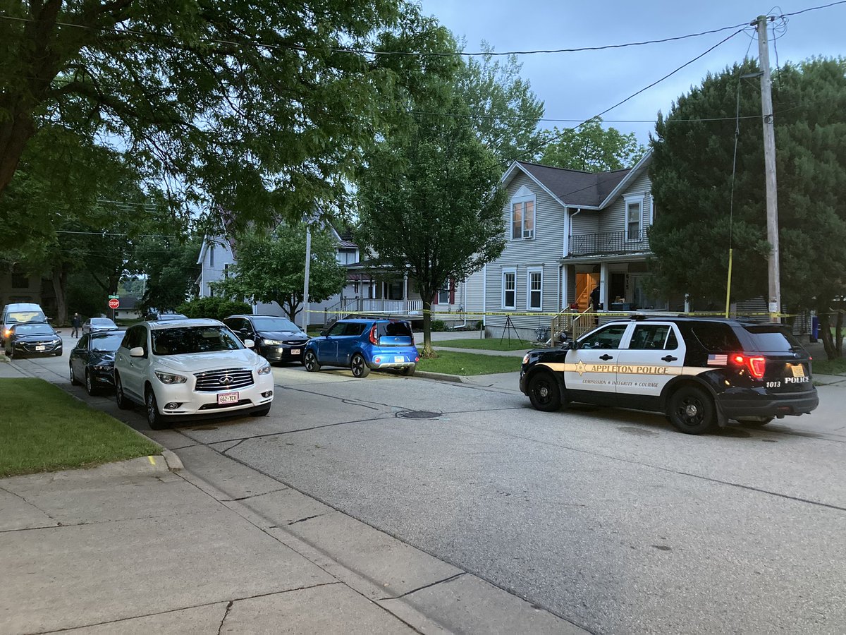 KAllenWBAY's tweet photo. @AppletonPD_WI are investigating after a man and woman are found dead inside a home on the 600 block of W. Third Street. They say the community is not in danger. https://t.co/diGXZzBOyK