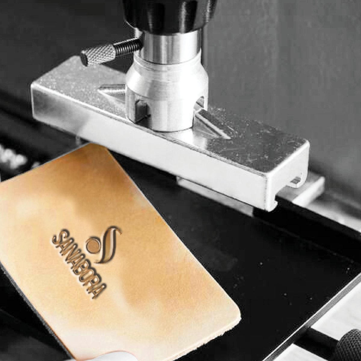 Sanabora's tweet photo. House of Sanabora: Quality, unique and timeless leather products proudly made in Kenya. For orders and inquiries kindly reach us on +254705186691 #madeinkenya #uniqueleatherproducts #classyfashion #handmadeleathergoods #uniqueluxury #buylocal #buysmall #supportsmallbusineses https://t.co/FBHSxYImsa