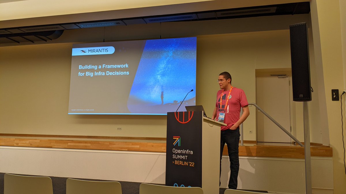 foexle's tweet photo. Aaaand the first session of us started #openinfrasummit #mirantis https://t.co/RFnLrE5DHO