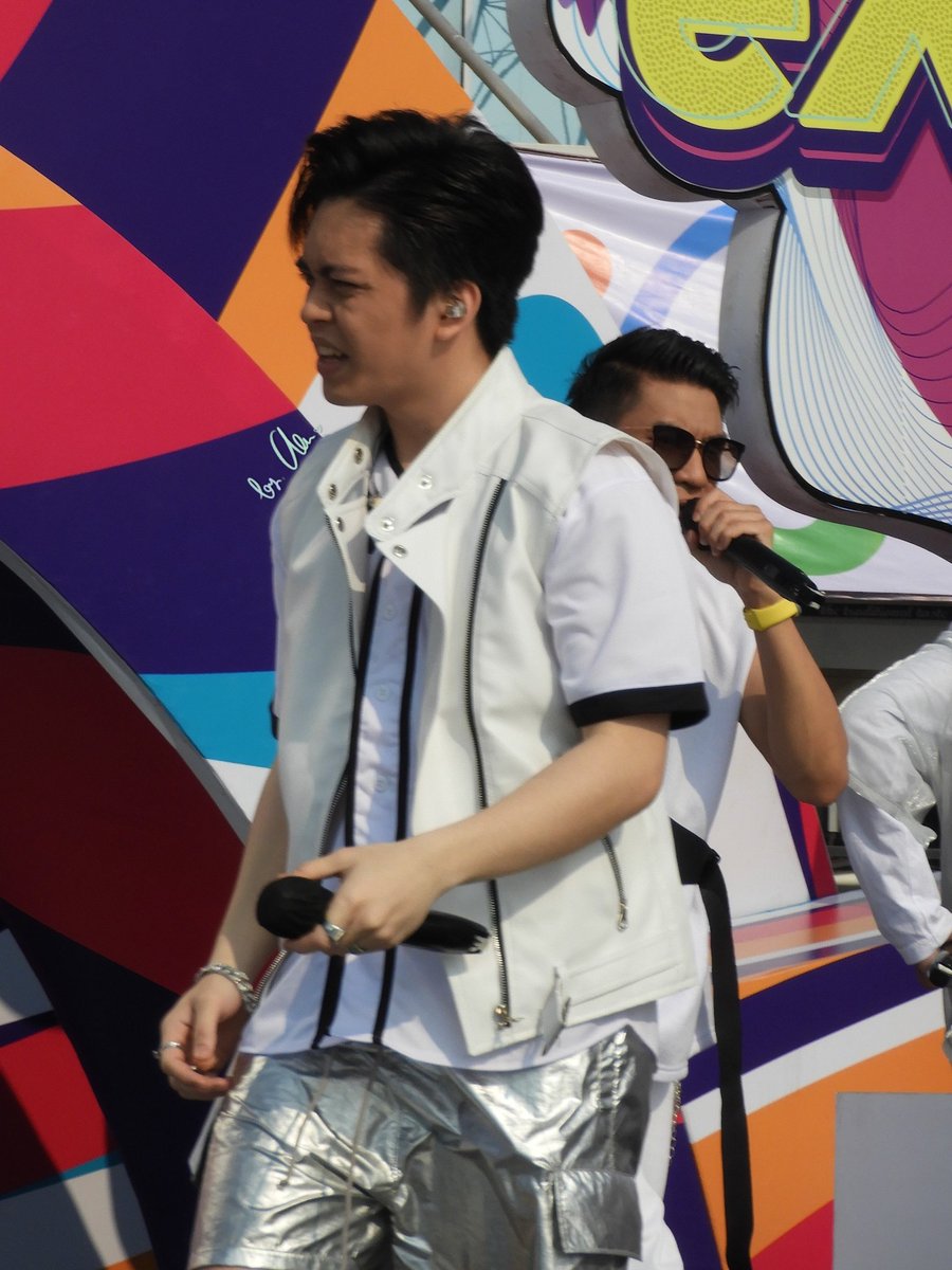 sister_pumpkin's tweet photo. detik2 Fenly ganti mic #UN1TYNETeXpresi @Fenly_un1ty @UN1TY_Official https://t.co/nOlg4UqrwI