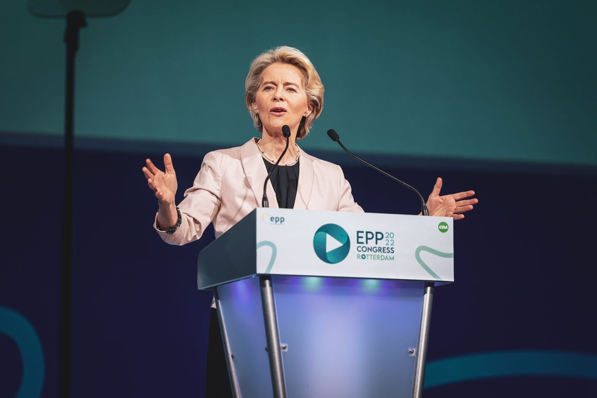 bluemoon_av's tweet photo. What a ride it has been! π₯
Last week BLUE MOON was responsible for the complete AV support of the EPP Congress in Rotterdam.
#TopTeam #EPP #EPPRotterdam #corporateAV #AVsupport #audiovisualsupport https://t.co/FRoq3lllDh