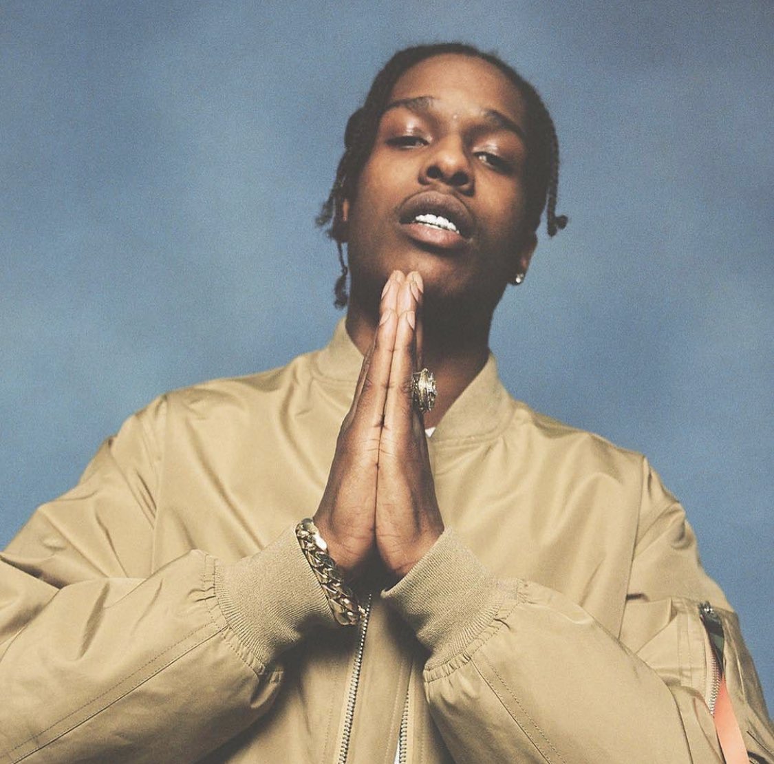 mrsawge11's tweet photo. I Praise the Lord, then break the law 🙏🏾 #asaprocky https://t.co/us5X405g0t