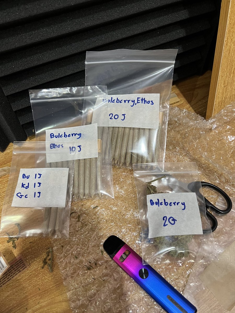 Jesus_420 shop tweet media