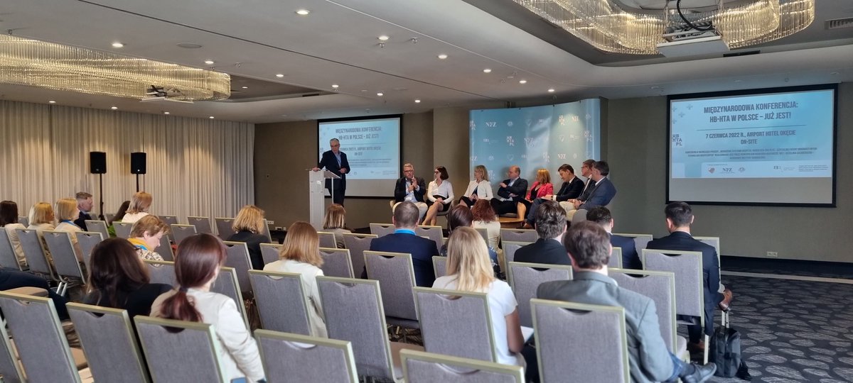 Międzynarodowa Konferencja "HB-HTA w Polsce - już jest!"  on-site w Airport Hotel Okęcie, trwa. Zapraszamy do oglądania transmisji live:
hbhta.pl/konferencja-na…
To wyjątkowe podsumowanie 3,5-letniego projektu.😊
#hbhtawpolscejużjest #konferencjanauowa #hbhta #ochronazdrowia