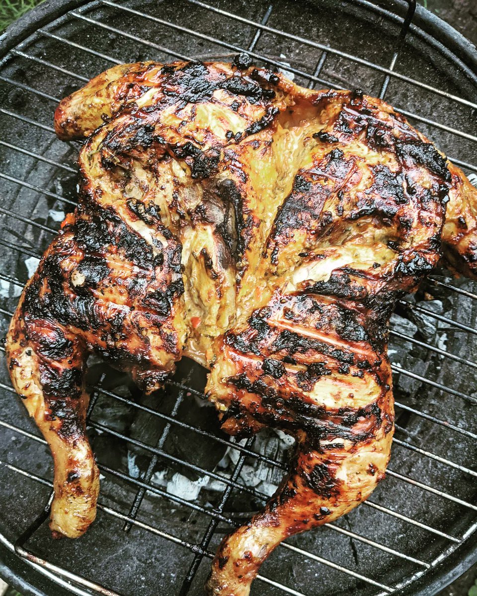 Craving for some BBQ? 
Give us a shout 🔥

#bbq #catering #dirtycrunch #southlondon #SupportSmallBusinesses