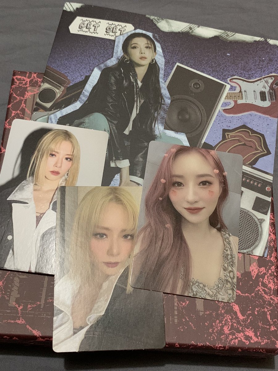 143siyeon's tweet photo. AFSHDJDKLVDBEK !!!@!: https://t.co/D42MkuzH9F