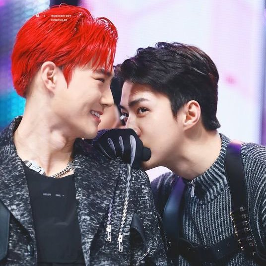 kimcottonseho's tweet photo. I love this picture so much 🥺

#SUHO #SEHUN #SEHO https://t.co/ty5eb7AfH6