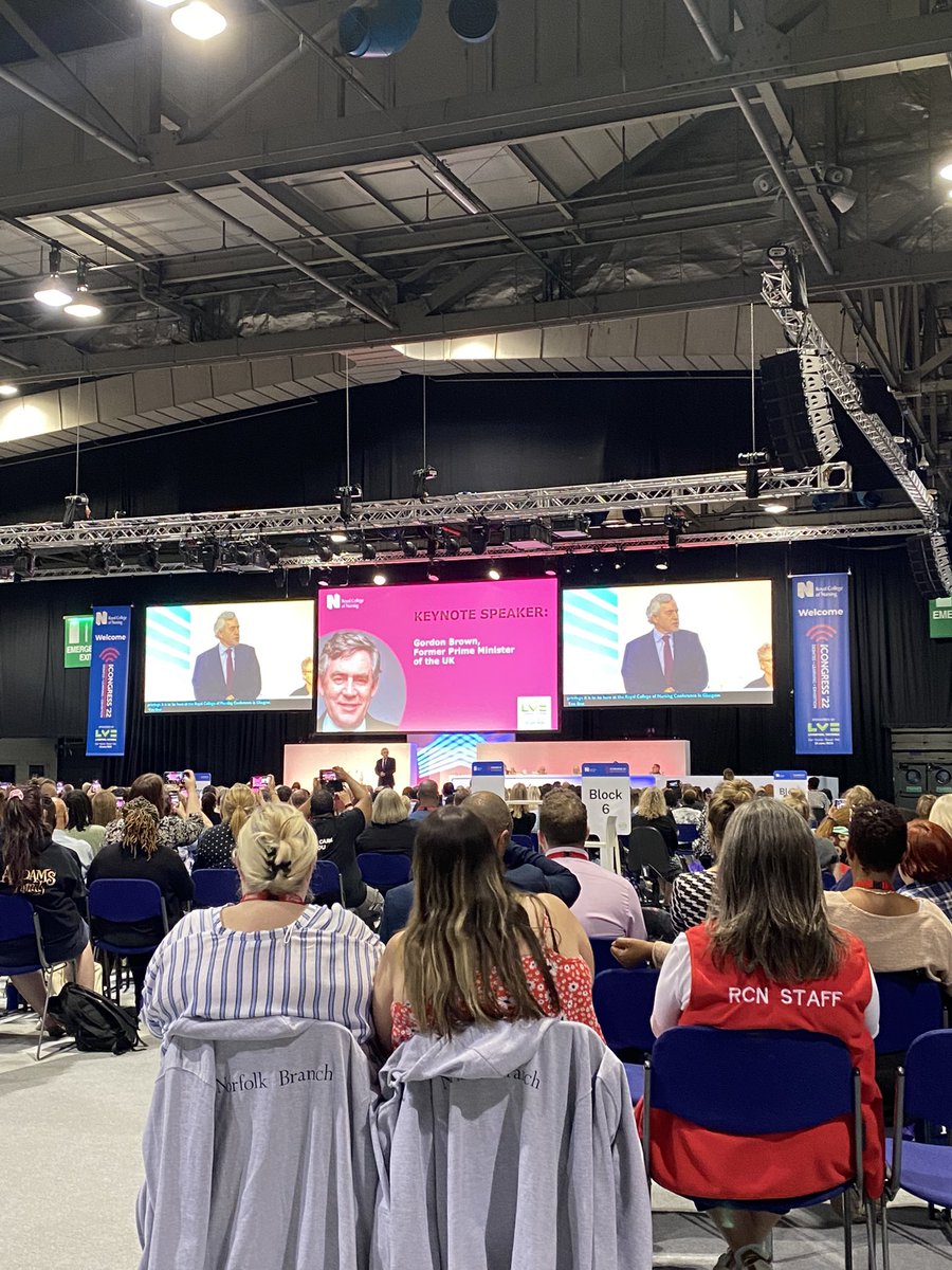 Flavia Munn tweet media