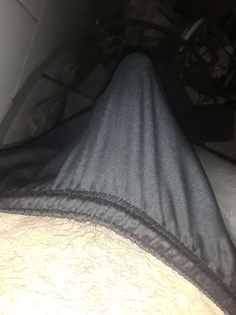 MarcosTt11's tweet photo. Cheio de tesão 😀🍆 https://t.co/cOHJ3oAeKc