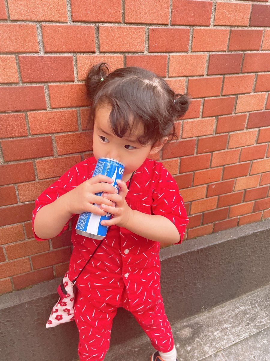 ricchhan's tweet photo. ゆあぽよ初神輿😆✌️
初ポカリの缶w https://t.co/geE3kceceB