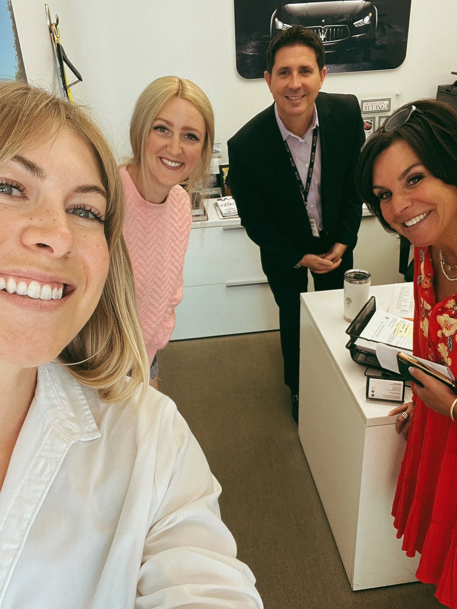 AlyMacOnAir's tweet photo. Monday: client meetings/event planning/the Bissell Pet Foundation sponsor appreciation party - another full day today, too: more meetings, #B93Bash ticket drop, Bissell Blocktail Party tonight! #BusiestWeekEver https://t.co/RxNmcUAY1Z
