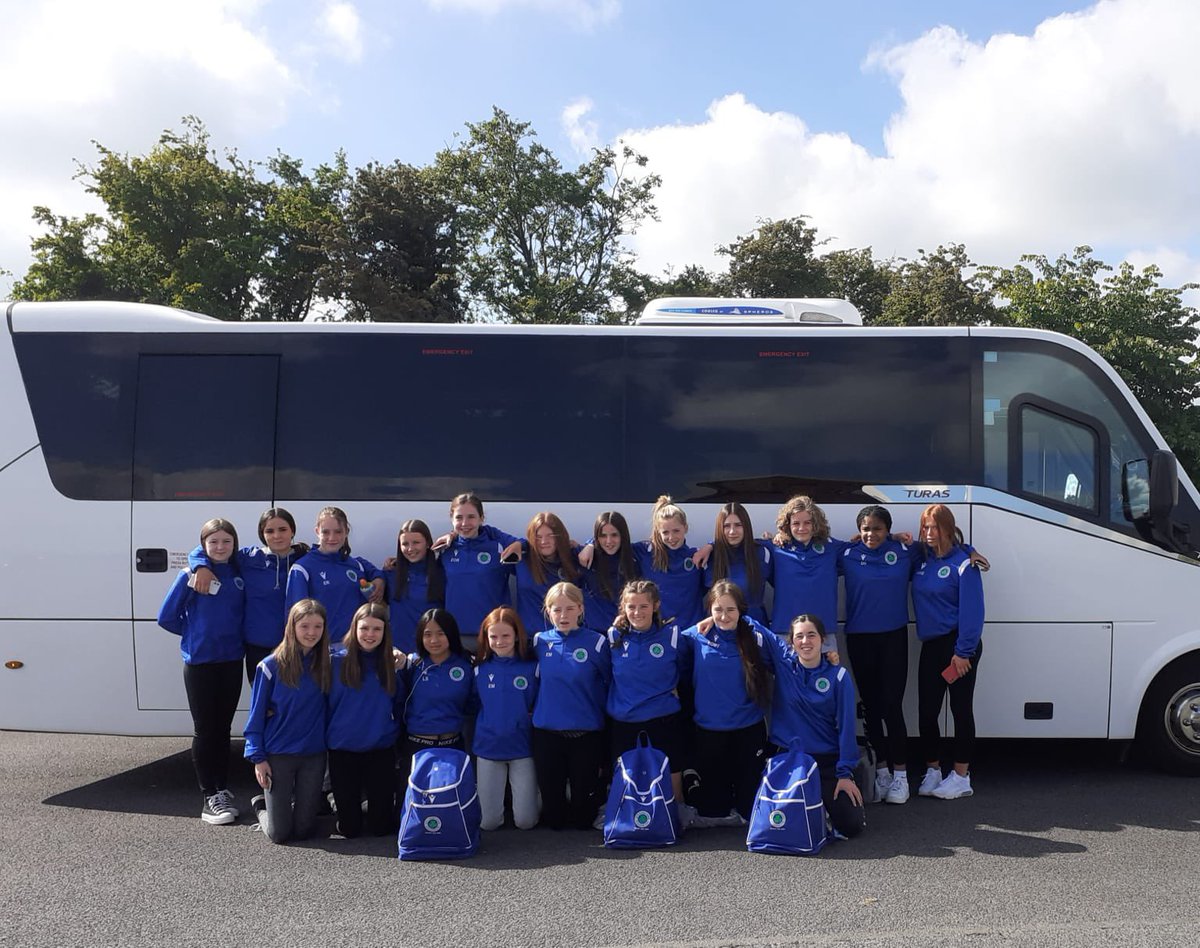 NERL_ie's tweet photo. Best of luck girls as they leave now for the Gaynor Cup https://t.co/CmDemwK6gd