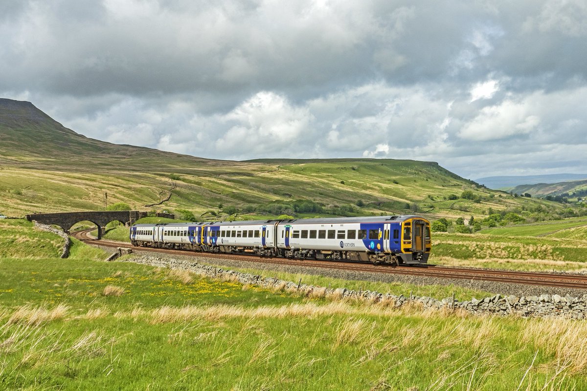 NORTHERN 🚆 tweet media