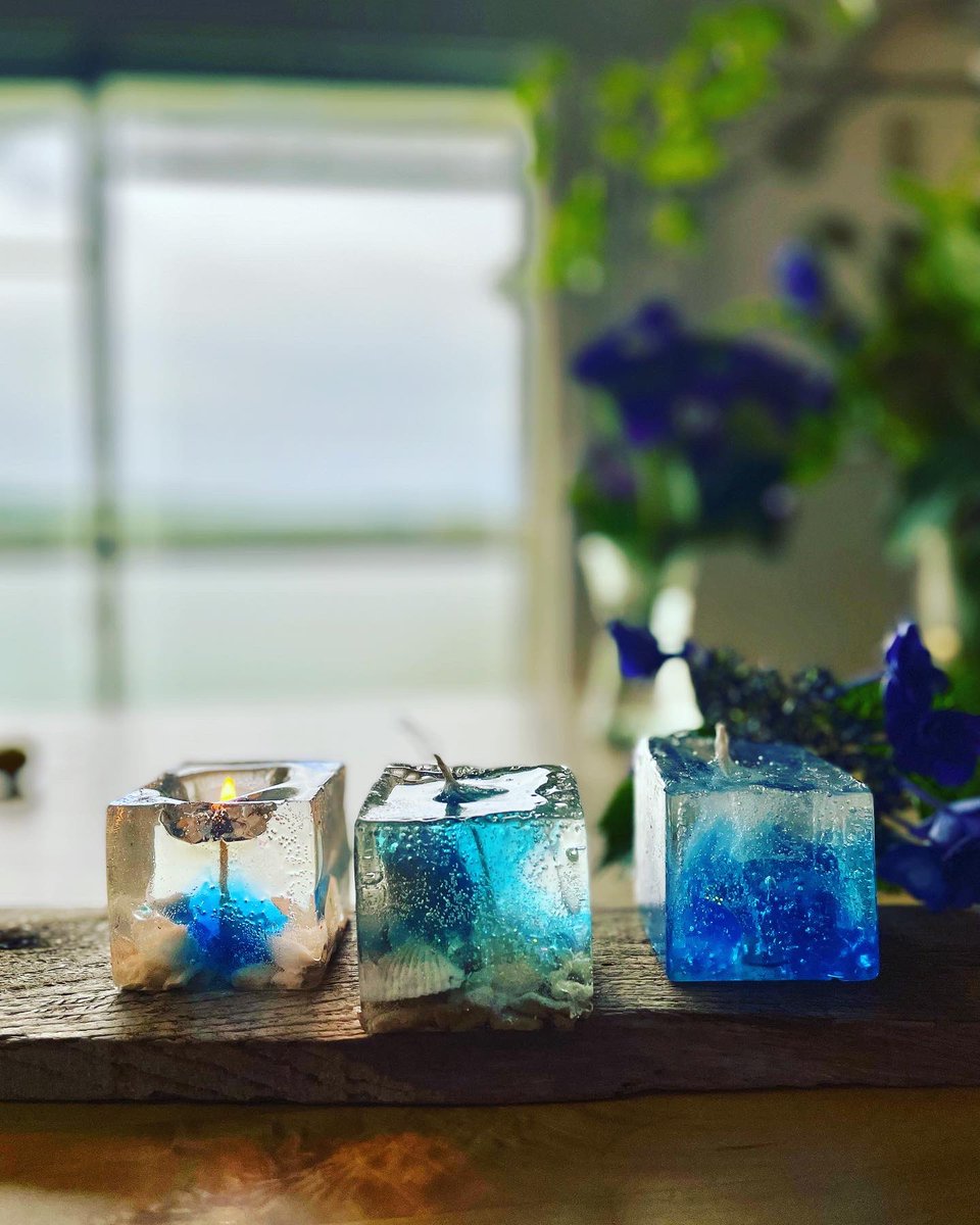 Yokaroumon39's tweet photo. 【ジェルキャンドル/海】炎は小さいけど、長ーく灯せます。そして明るい。#ジェルキャンドル #横浜洋光台のキャンドル教室 #hollys_candle #ビーチコーミング https://t.co/U1oRsCbwAc