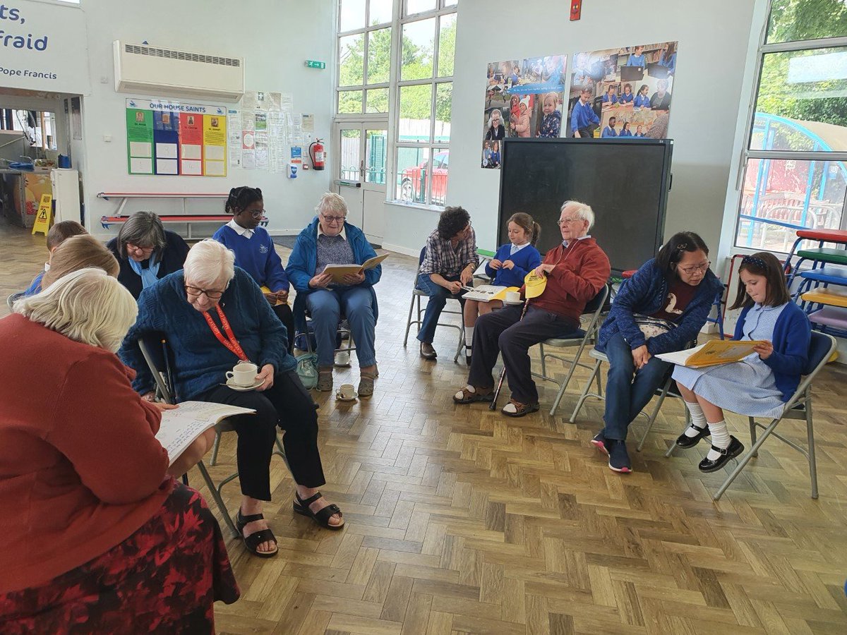 jude_primary's tweet photo. A massive thanks to our lovely parishioners who joined us in school after mass this morning. They were brilliant guests - they even made cake! Pupils thoroughly enjoyed chatting and sharing their RE work. #parishcommunity @StdunstansS  @bcpp @BhamDES https://t.co/yUeq9EsgJx