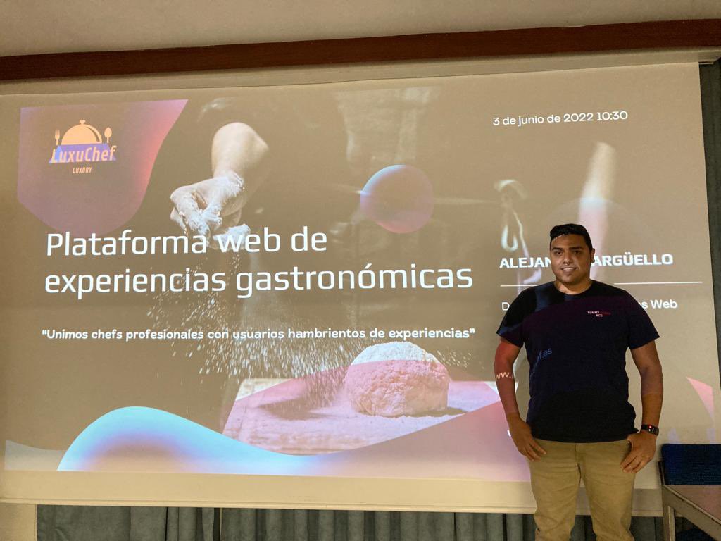 jesuitasrioja's tweet photo. ¿Cómo hacer reservas de menús de grandes chefs a través de una plataforma online? Alejandro nos mostró un proyecto de negocio personal hecho además con #angular #AngularMaterial y #springboot #DAW #fpdual #talentoLaRioja @fplarioja @RiojaDigital @Bosonit @AERTIC #webdevelopment https://t.co/D0bUronGvq