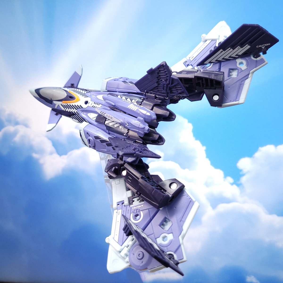 Kikastore2's tweet photo. Beast Box MB-17IE ICARUS Elite All-round Squad Soarer Elite✈️
🛒https://t.co/C6xCHl4GqO
#beast #box #elite #squad #sky #soarer #icarus #shop #gift #giftshop #photo #blue #photography https://t.co/gqcBThYMnh