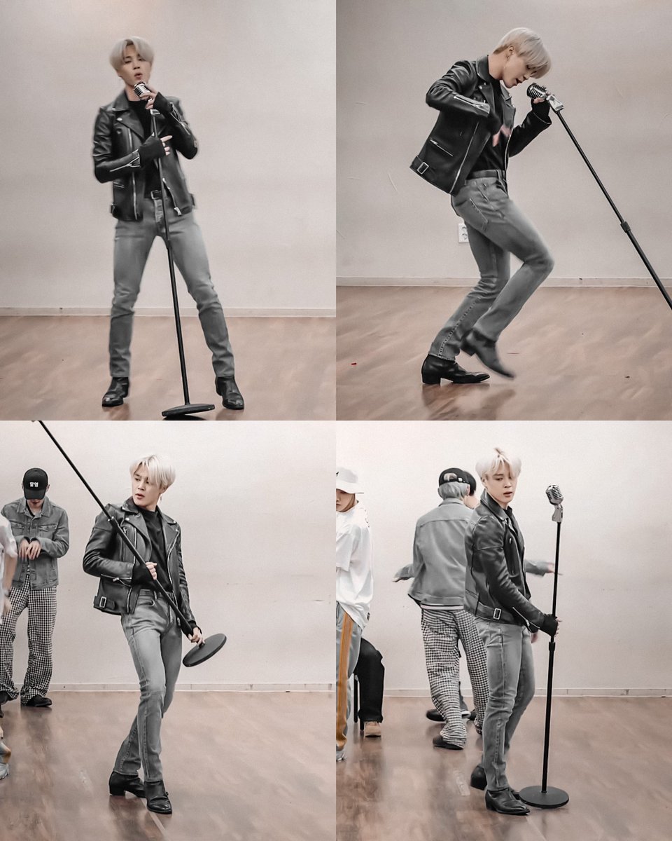 PJM_vocal's tweet photo. JIMIN IN LEATHER &amp; CHELESA BOOT SCREAMS IT BOY https://t.co/Gzo2XESdcx
