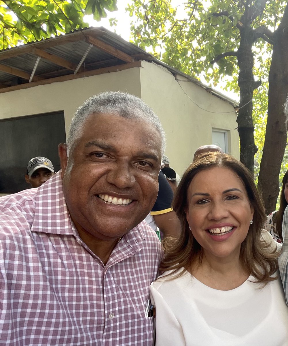 josemore5's tweet photo. Estoy apoyando a Margarita Cedeño para presidenta 2024! https://t.co/WDD1HEonPe