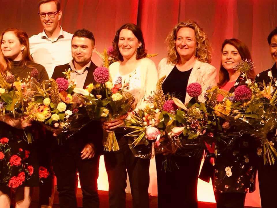 Vier jaar een bijzondere tijd in het PartijBestuur <a href="/PvdA/">Partij van de Arbeid</a> mogen beleven. Ik ging in het bestuur om het samengaan met <a href="/groenlinks/">GroenLinks</a> verder vorm te geven. We zijn onderweg. ❤️💚Zaterdag bij het Congres treedt een nieuwe troep aan, zij die afscheid nemen groeten u! 🌹 🍀